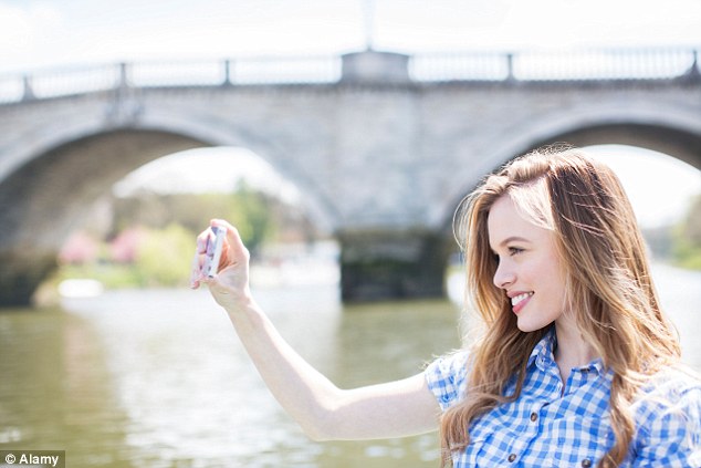 Mastercard to start verifying payments by SELFIE