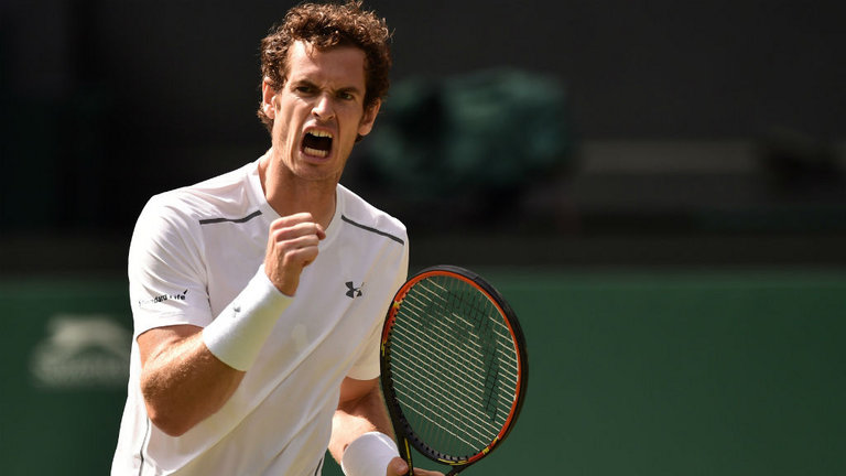 Andy Murray beats Ivo Karlovic to reach Wimbledon last eight