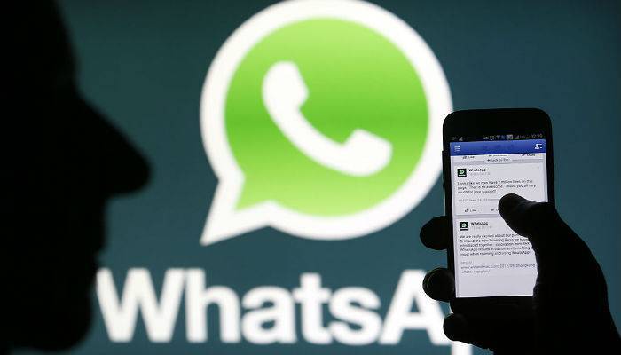 WhatsApp could soon allow ‘Liking’ pictures