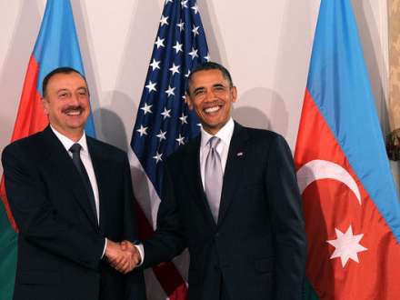 Барак Обама поздравил Ильхама Алиева