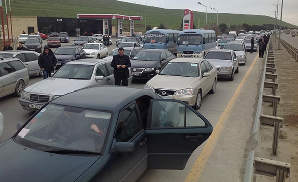 ​Hazırda Bakı yollarında nisbi sıxlıq var