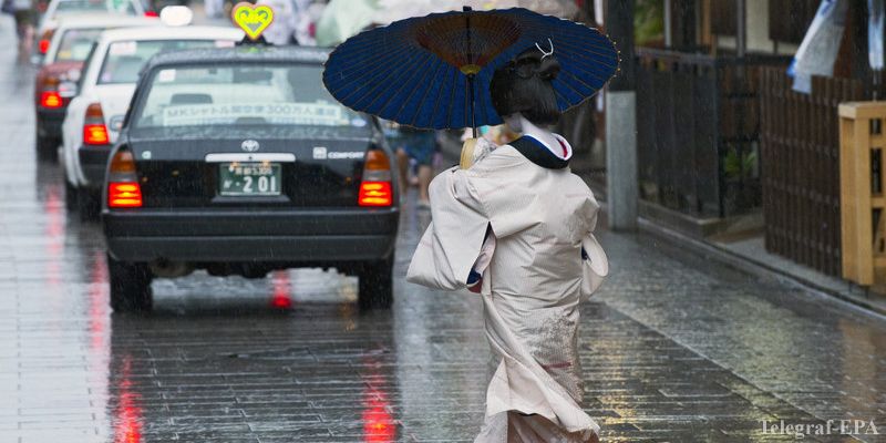 В Японии эвакуируют 350 тысяч человек из-за тайфуна