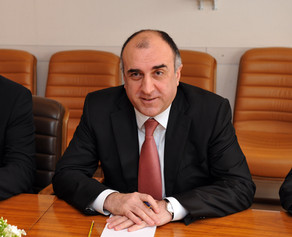 Elmar Məmmədyarov Moskvaya gedib