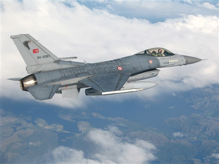 Турецкие ВВС начали военную операцию на севере Ирака