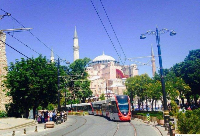 Şərqlə Qərbin qovuşduğu şəhər: İstanbul - FOTOREPORTAJ