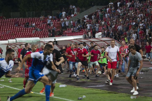 Bolqarlar israilli futbolçuları sahədən qovdular – VİDEO