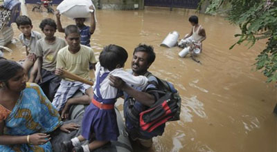 Наводнение убило 180 человек