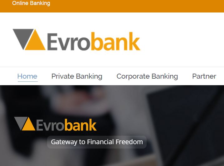Объявленный банкротом Evrobank обратился в суд
