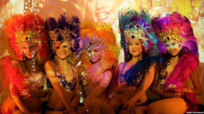 A showgirl's story of sequins and censorship in Shanghai
