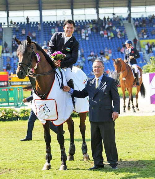 Azerbaijan’s sole showjumper wins in Aachen