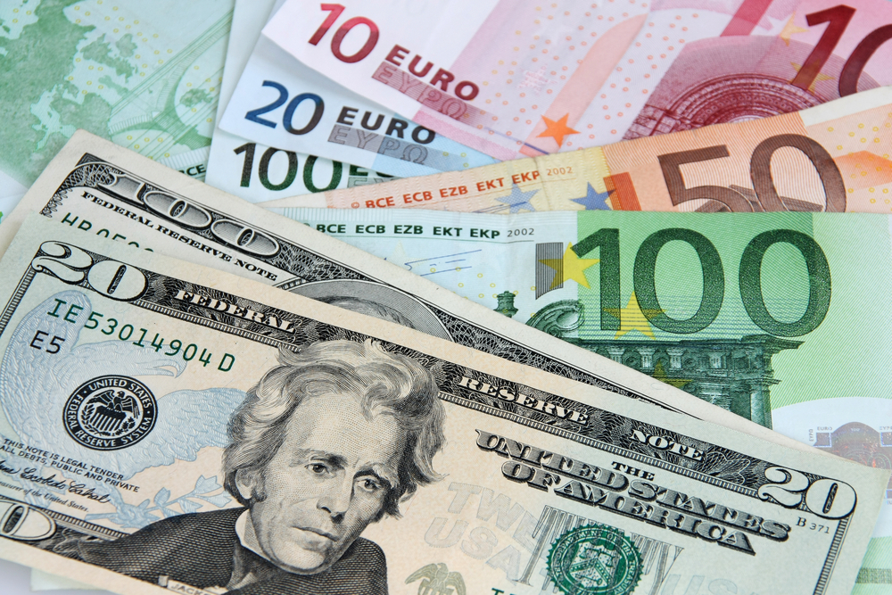 US dollar rises in price, euro drops in Azerbaijan