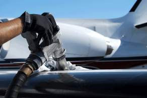 SOCAR увеличил экспорт авиационного топлива на 40%