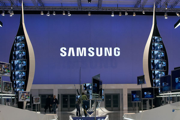 Samsung потеряла миллиарды