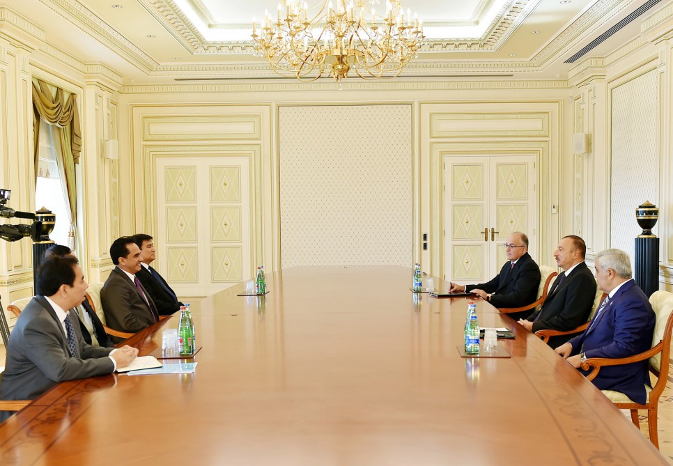 Petronas CEO meets President Aliyev, SOCAR CEO in Baku