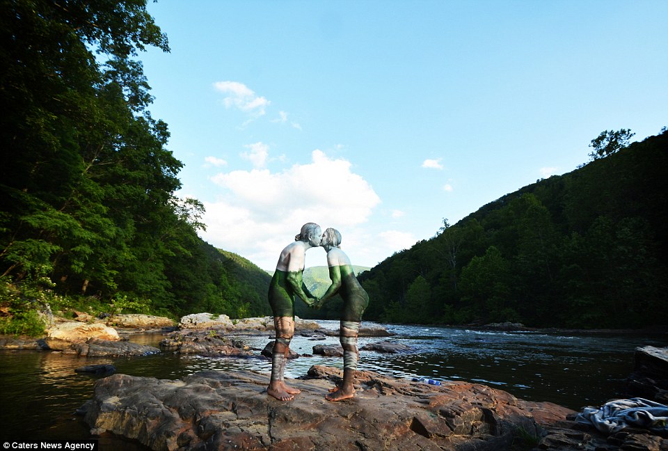 Talented bodypainter undergoes mammoth tour across the United States