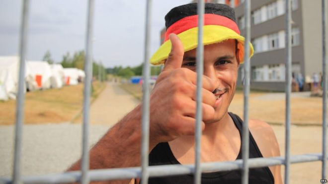 Migrant crisis: What next for Germany's asylum seekers?