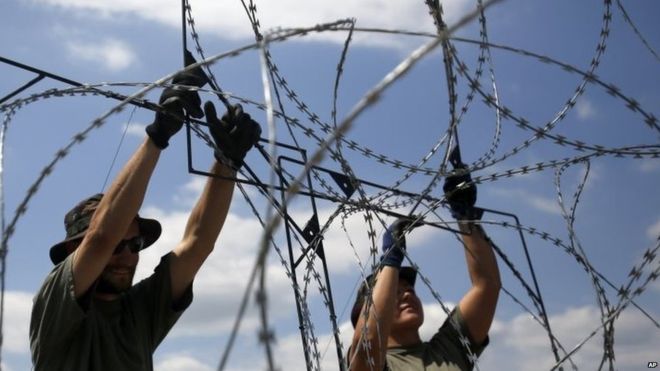 Migrant crisis: Hungarian army stages border protection exercise