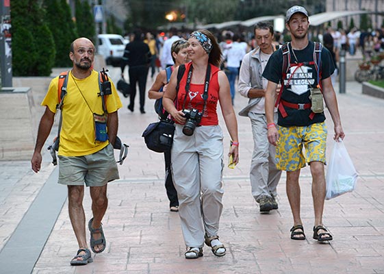 Turistləri terrorçu bilib atəş açdılar- 12 nəfər öldü