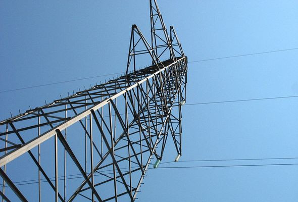 Güclü külək Göyçayı elektrik enerjisiz qoydu