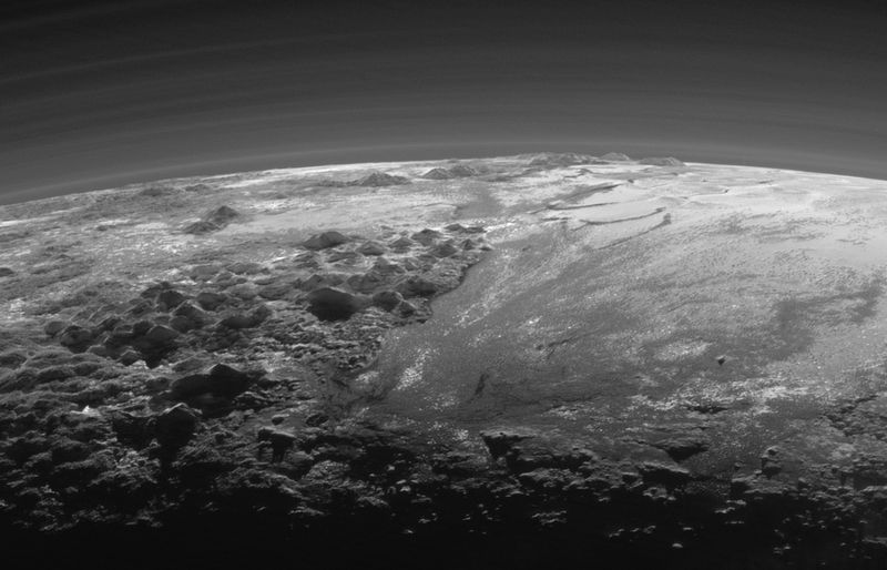 Plutondan yeni  görüntülər yayıldı - FOTOLAR