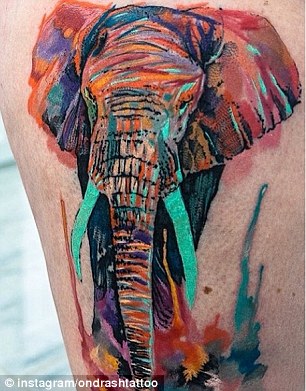 Czech artist offers vibrant tattoos in style of watercolour paintings