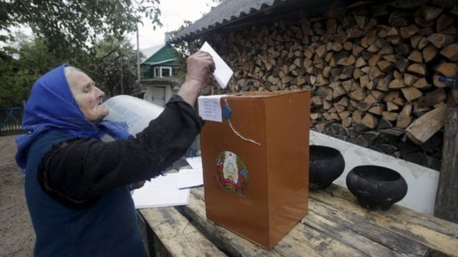 Belarus election: Lukashenko re-elected as president