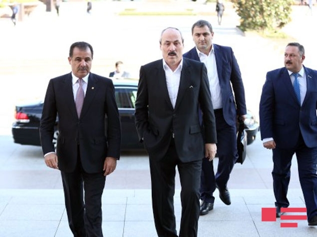 Президент Дагестана прибыл в Азербайджан