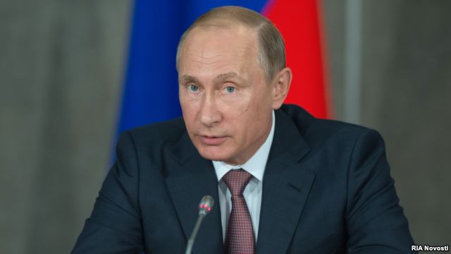 Putinin reytinqi yeni rekorda imza atıb