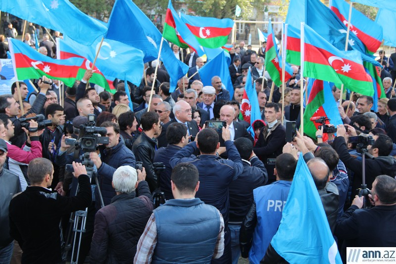 Митинг «Мусават» в Баку