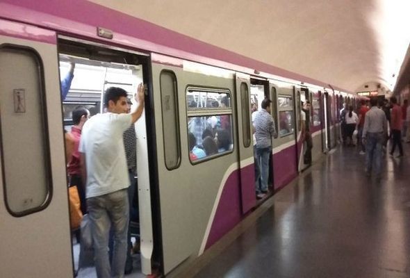 Bakı metrosunda soyğunçuluq