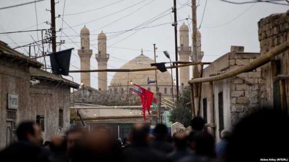 Four police officers killed in clash with Islamists near Baku