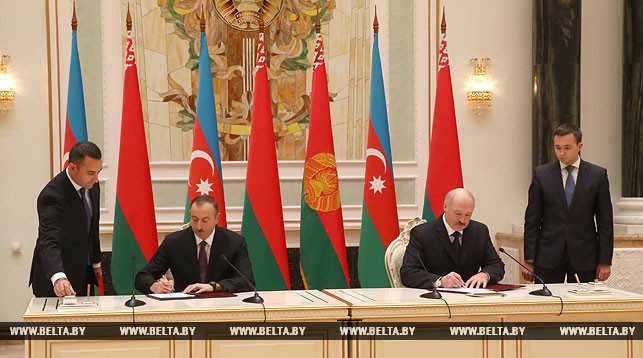 Aliyev, Lukashenko sign joint declaration