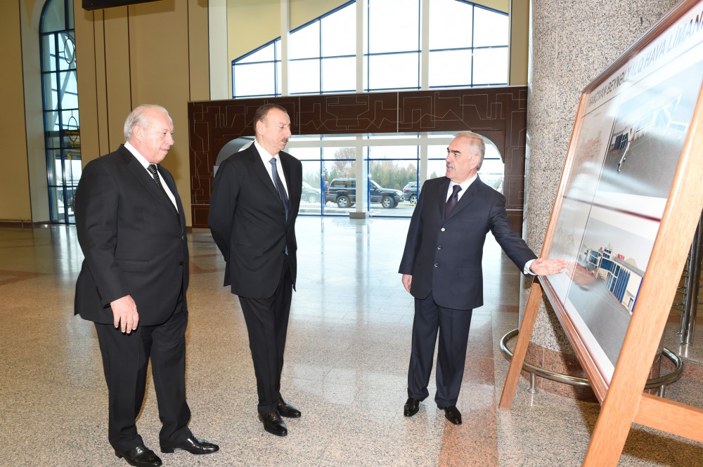 Ильхам Алиев в Нахичеванском аэропорту