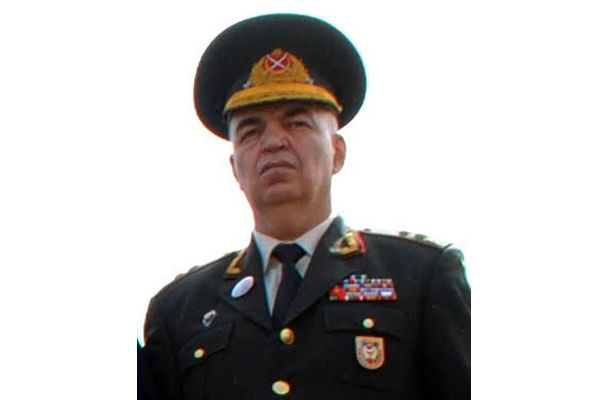 General Aydəmirov rüşvət ittihamlarını rədd etdi