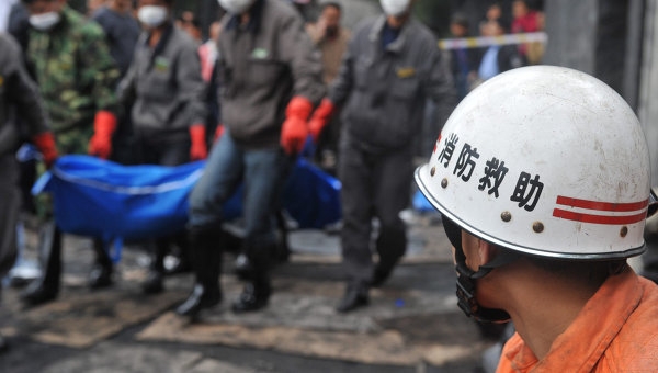 Жертвами пожара на нефтехимическом заводе в Китае стали два человека