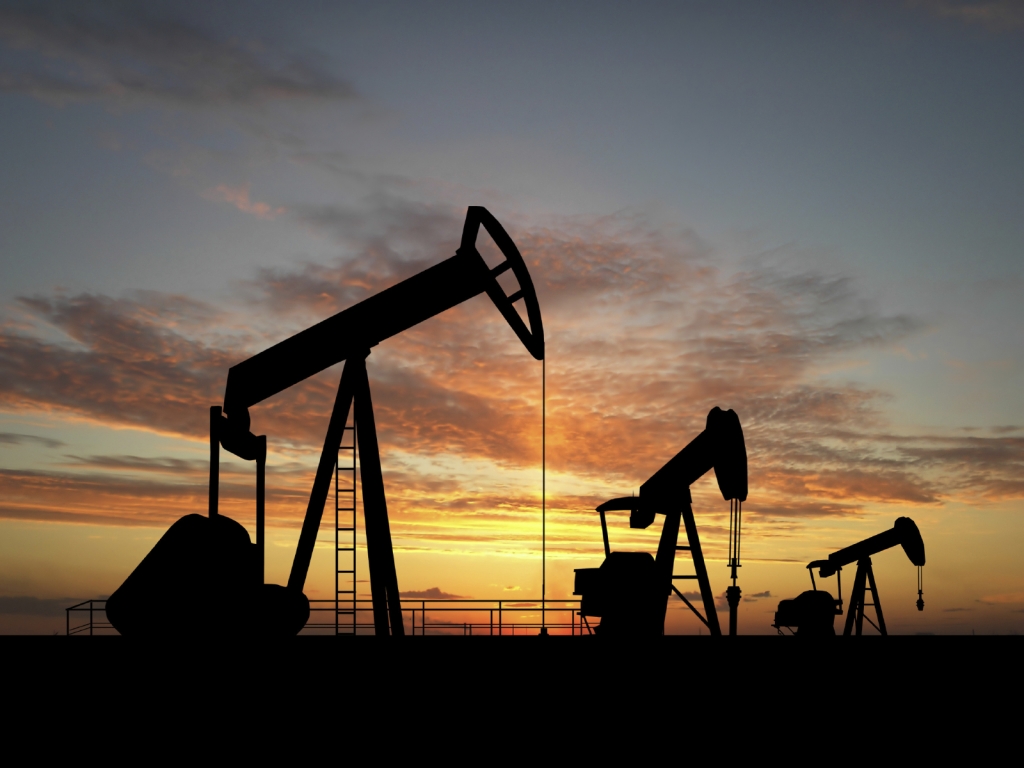 Brent crude falls; oil prices end at nearly seven-year lows