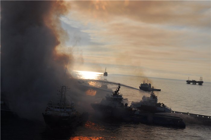 Azerbaijan quenches rig blaze, averts 'major oil spill' in Caspian