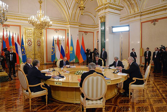 Sarkisian pleas Russia-led military bloc for help