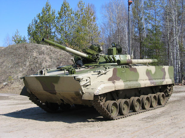 Российские танки идут в Баку