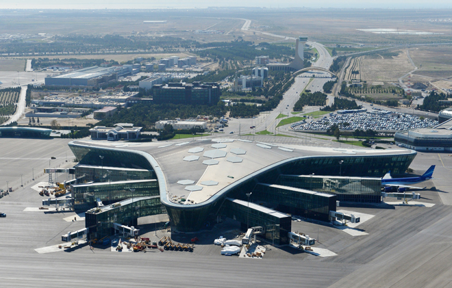 Бакинский аэропорт работает в нормальном режиме
