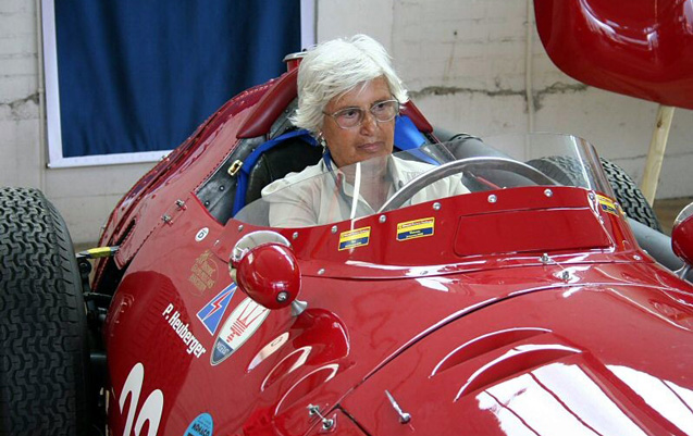 Formula 1-in ilk qadın pilotu vəfat etdi