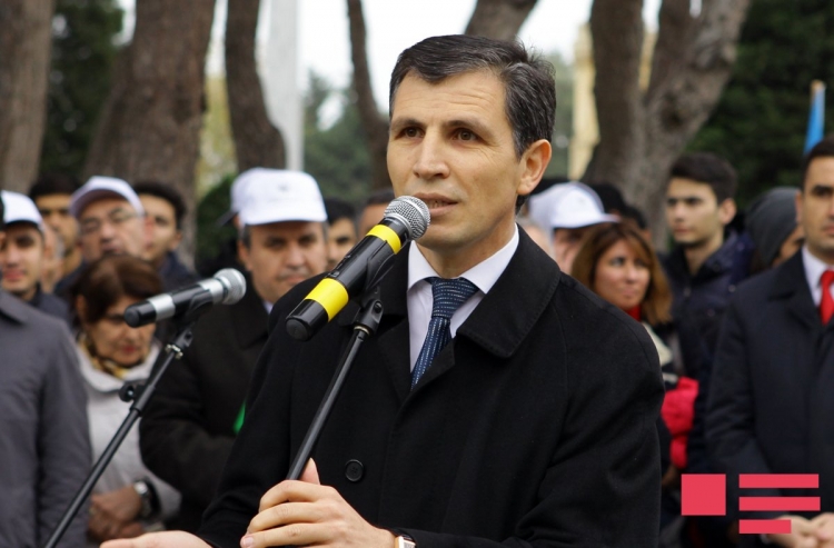 Zahid Oruc: “Energetika Nazirliyi nəyə lazımdır?”