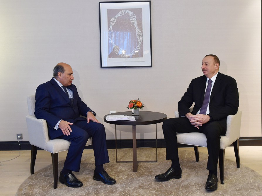Ильхам Алиев встретился с главой ЕБРР
