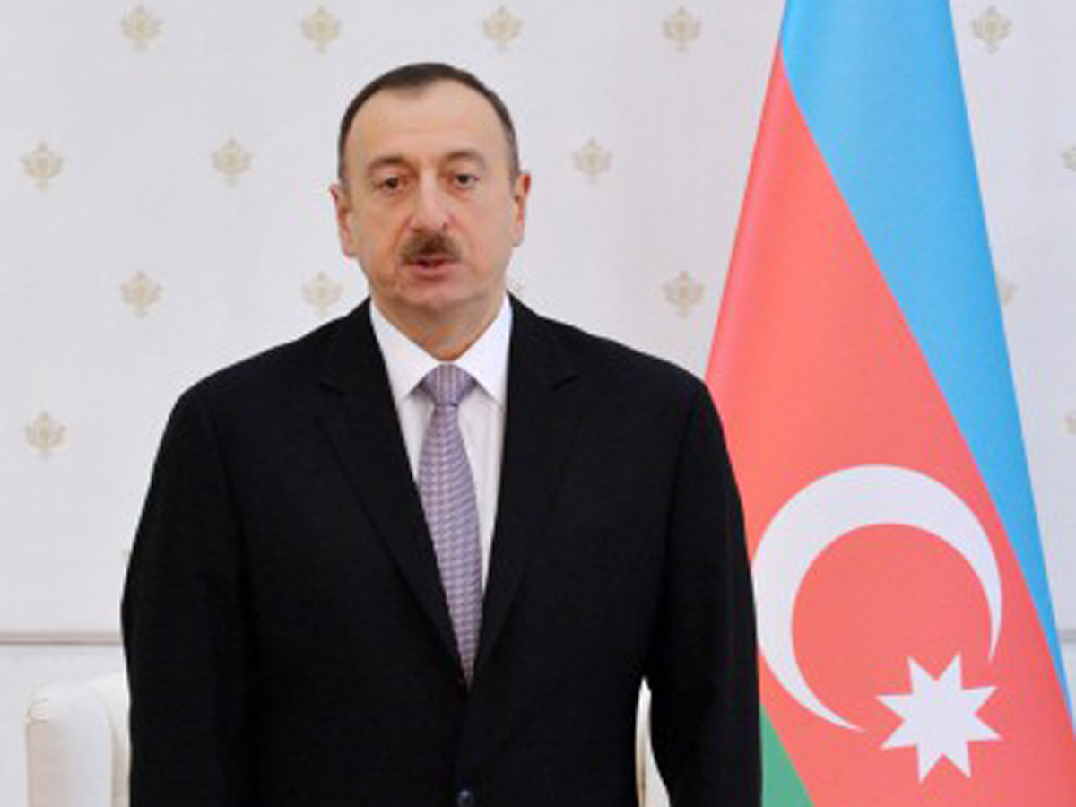 Ильхам Алиев прибыл из Абу-Даби в Дубай