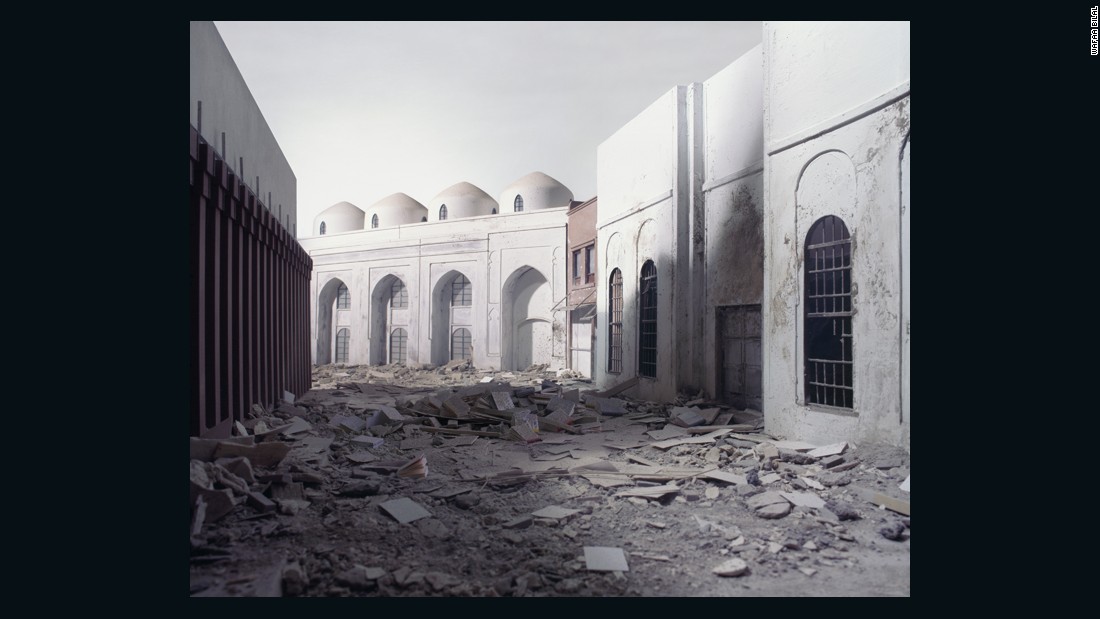 Artist Wafaa Bilal uses blank books to rebuild Baghdad's war-torn library