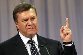 Янукович намерен вернуться