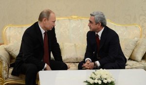 Putin Moskvada Sərkisyanla görüşür