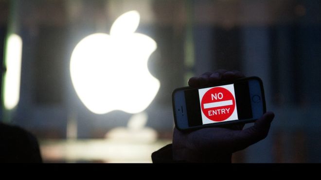 Apple hits back at 'corrosive' claim by US government