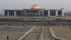 Əfqanıstan parlamentinin binasına raket düşüb