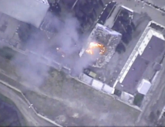 MN: Madagiz məntəqəsindəki hərbi bazanın qərargahı dağıdılıb - VİDEO